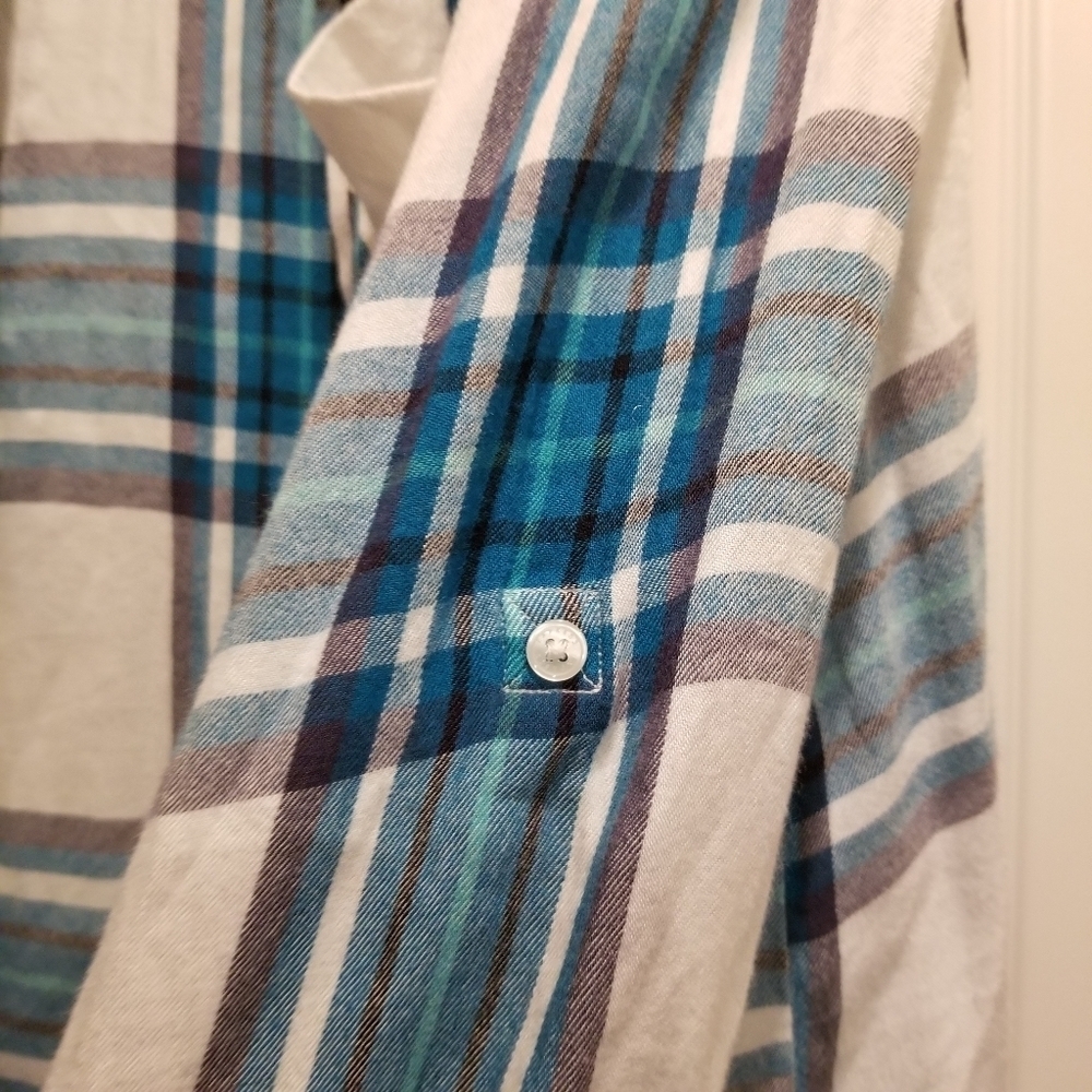 Express button up, collared flannel shirt size small - Picture 9 of 14